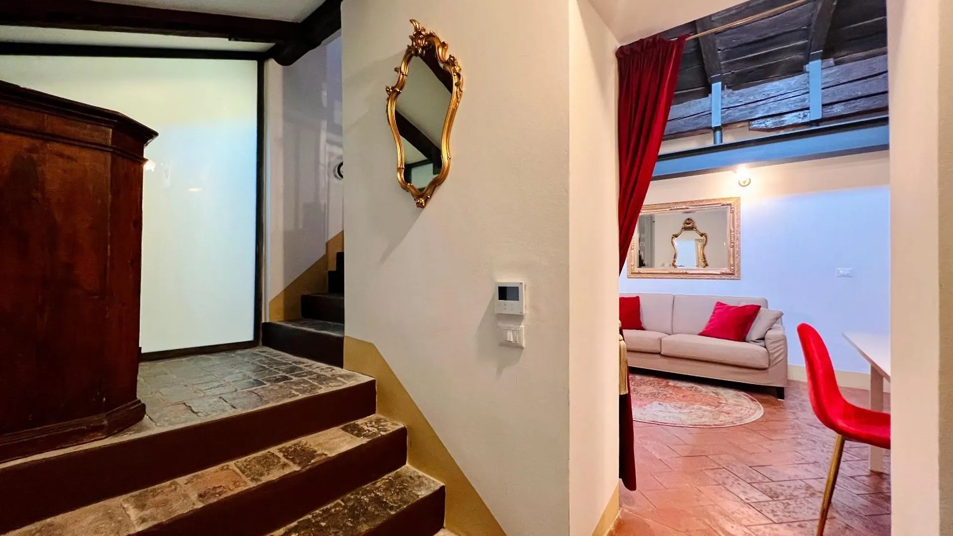 Tower Of Lovers - Ancient Altana Bologna Apartment